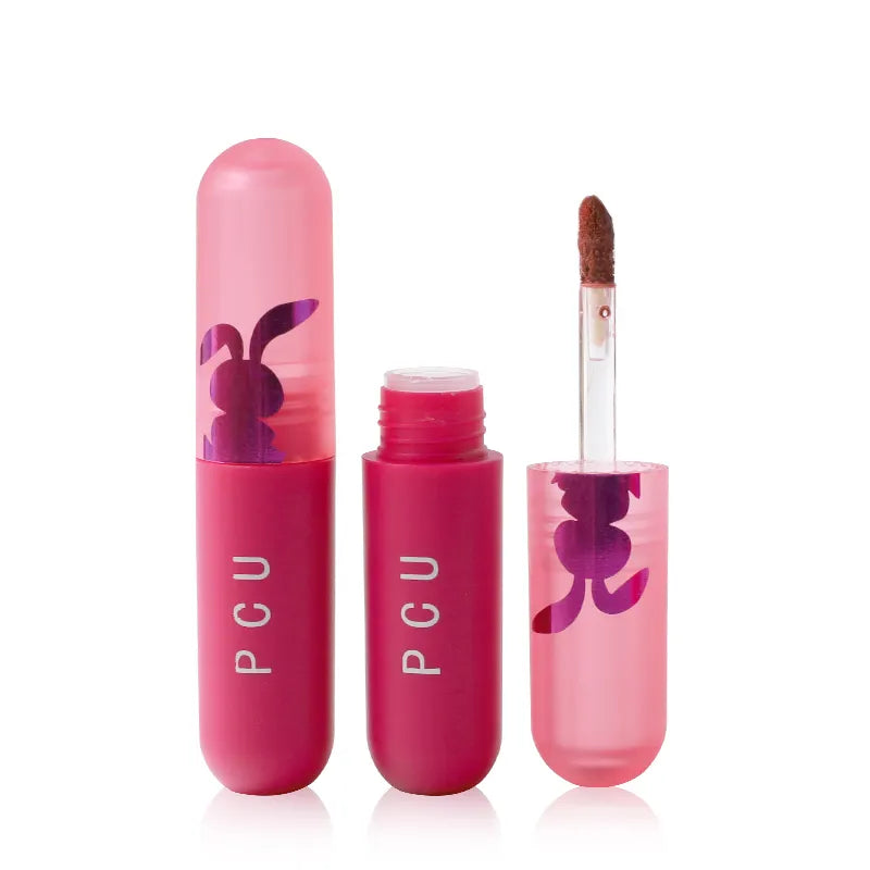 Brillo de labios Mate disponible en 6 colores