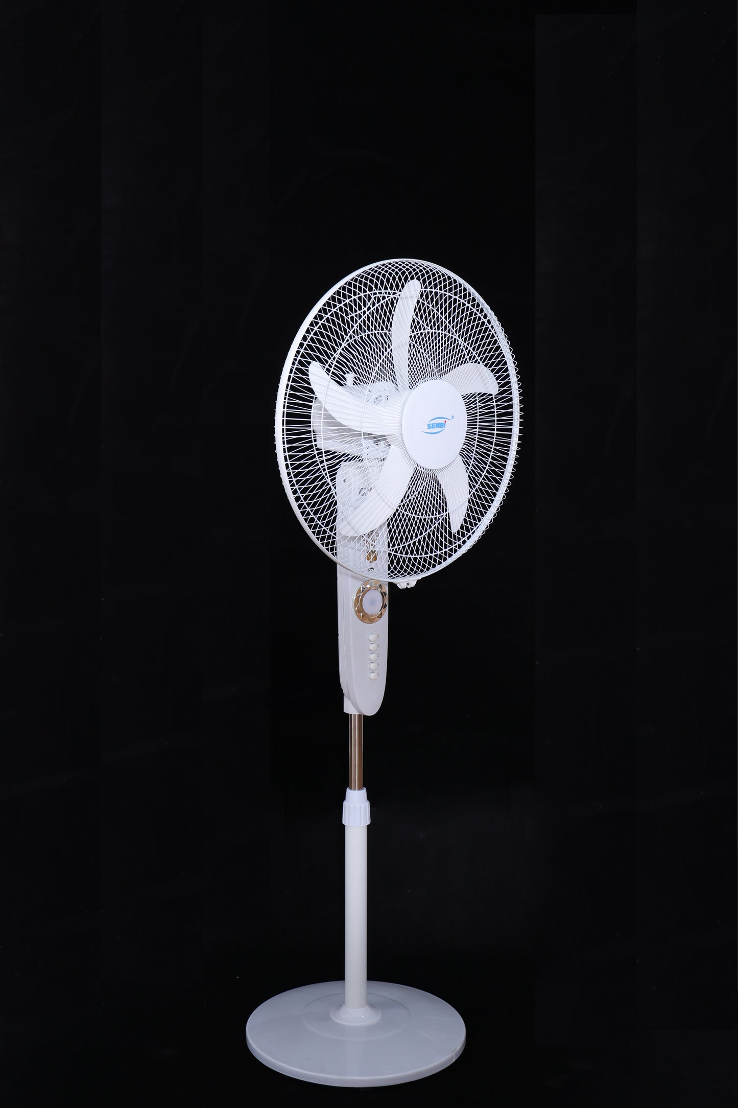 Ventilador de pie recargable de 16¨
